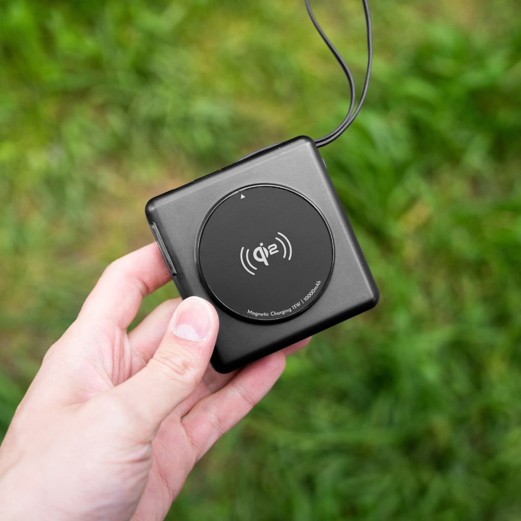 MagBank Universal Qi2